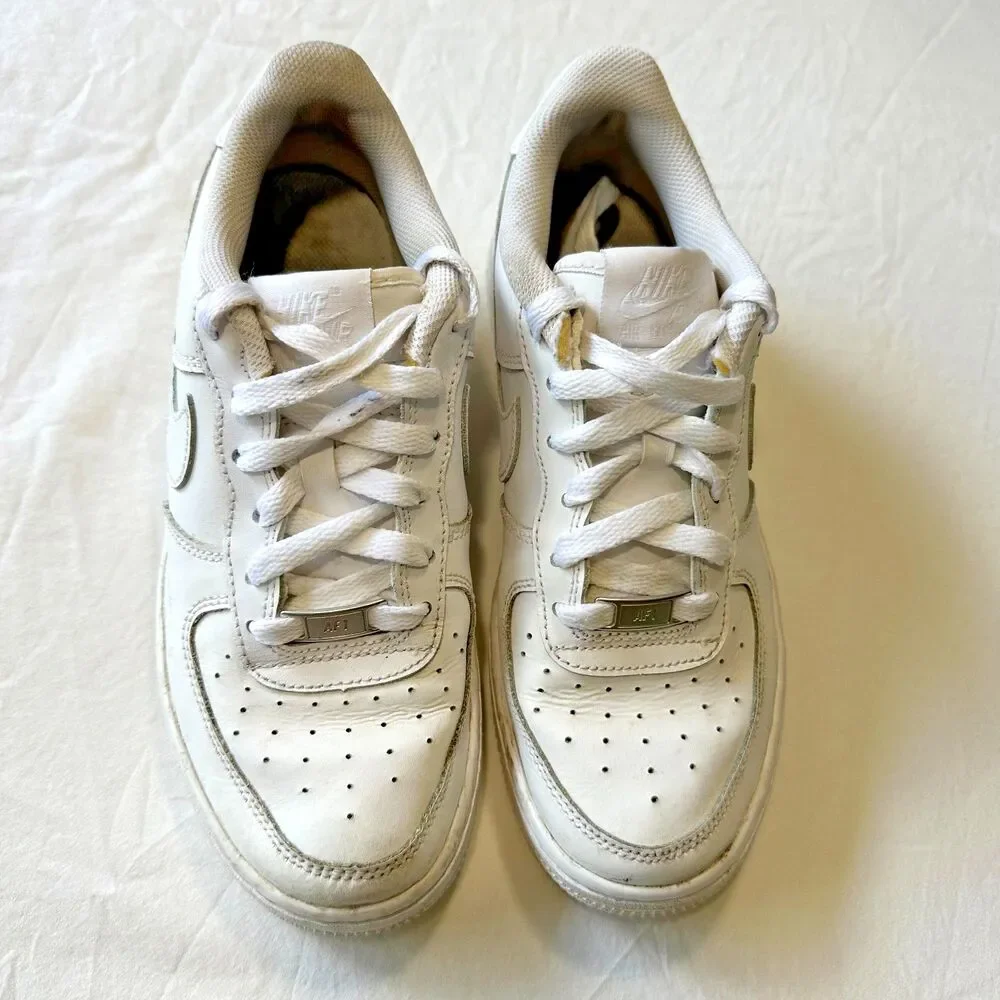 Nike Air Force One AF1 Low Youth Size 5.5Y Triple White Leather Shoes 314192-117